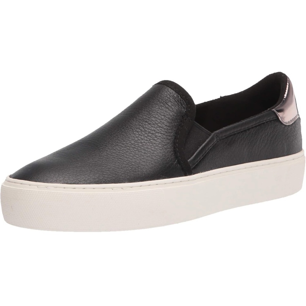 UGG Slip on Sneakers
